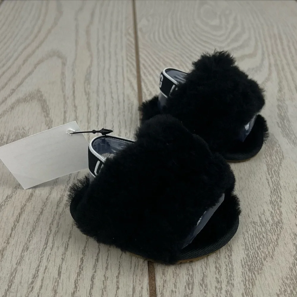 UGG Infant Fluff Yeah Furry Fuzzy Sandals 0/1 XS 0-6 months Black $55 Baby Sized